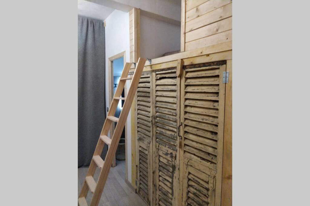 Chaleureux Petit Appartement De 4 Couchages Saint-Etienne-de-Tinee Exterior photo